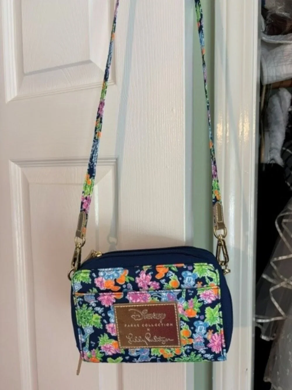 Lilly Pulitzer Disney Park X Collection Crossbody purse